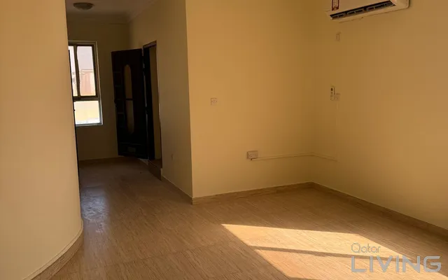 Affordable 1 BHK Unfurnished Apartment for Rent – Ain Khalid
